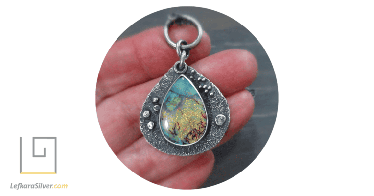 a Mexican Cantera opal pendant jewelry